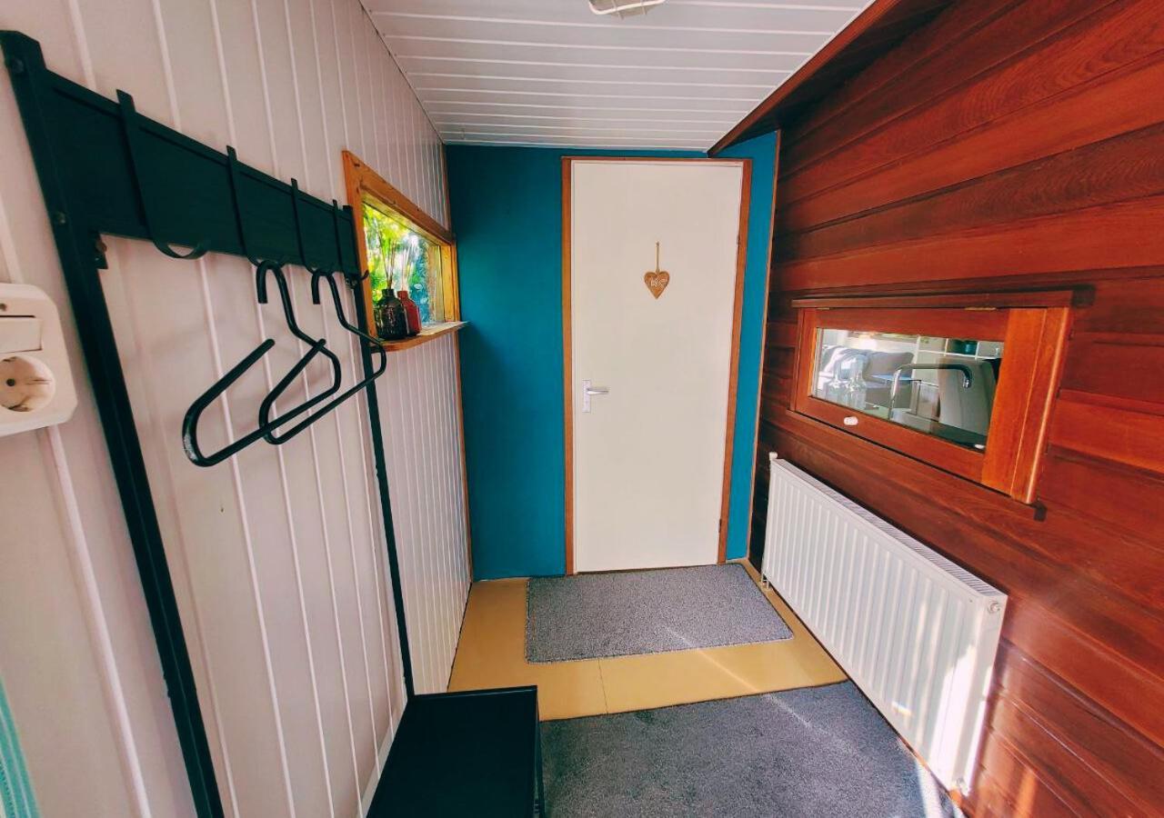 "De Jungle" Chalet Met Veranda Op Ijsselheide Hattemerbroek Veluwe Exterior photo